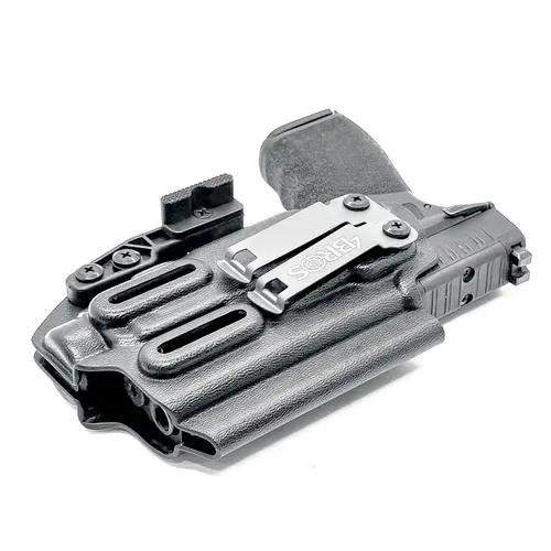 Selecting the right holster for concealed carry with the Hellcat Pro.