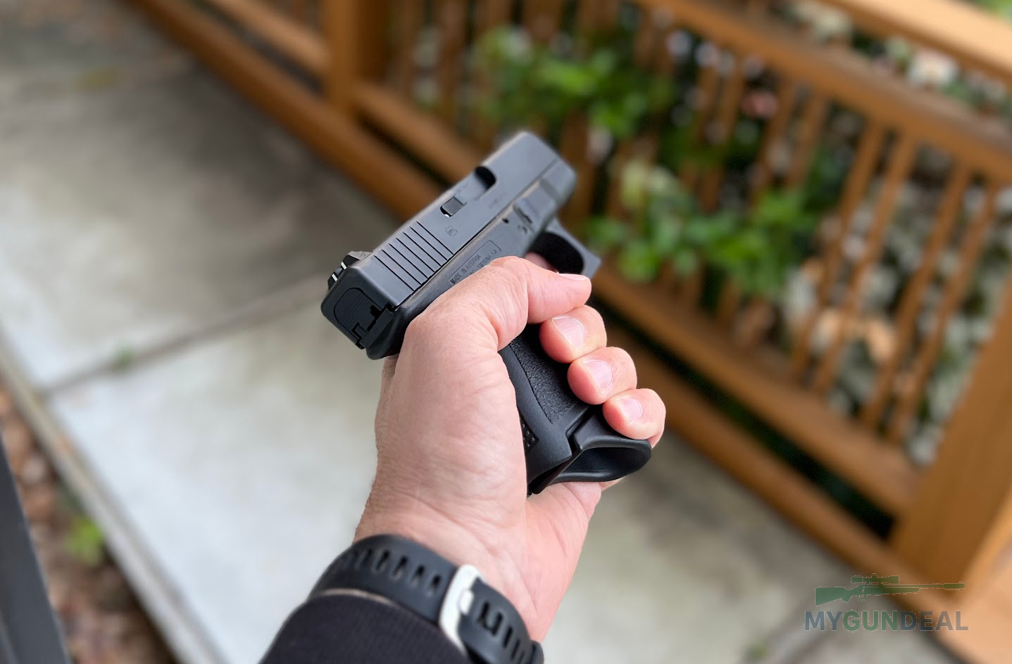 weak-hand-only pistol shooting