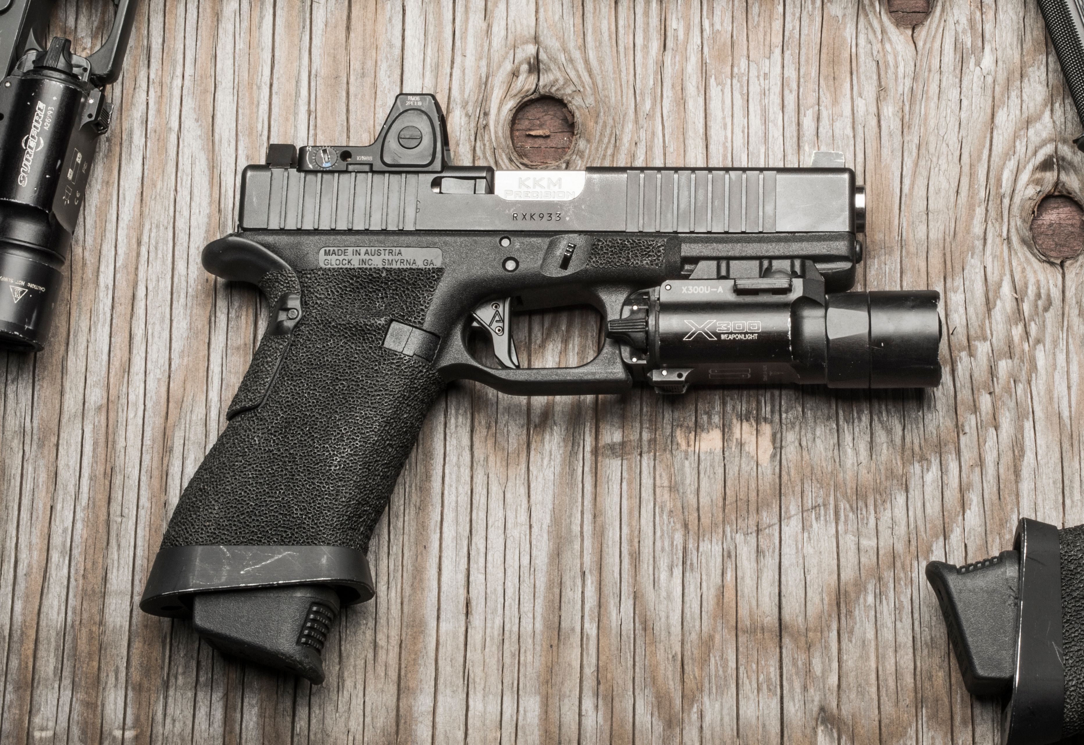 budget pistol red dots