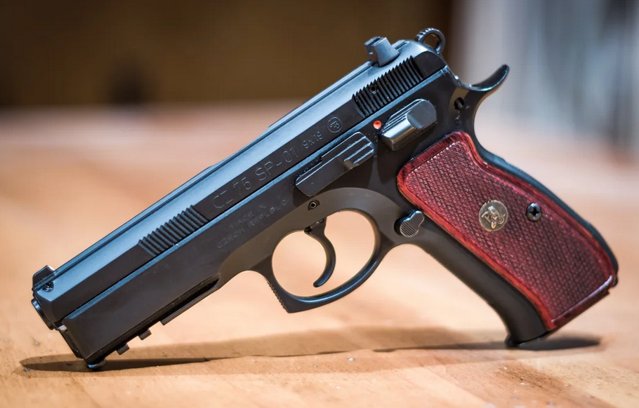 Steel vs Polymer Frames: The Real Trade-offs