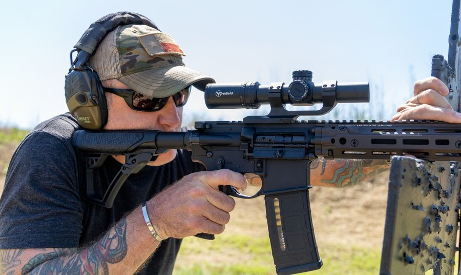 LPVO vs Red Dot Plus Magnifier: Deciding in 2026